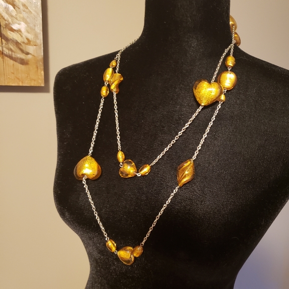 Gold effect glass necklace - Picture 1 of 6